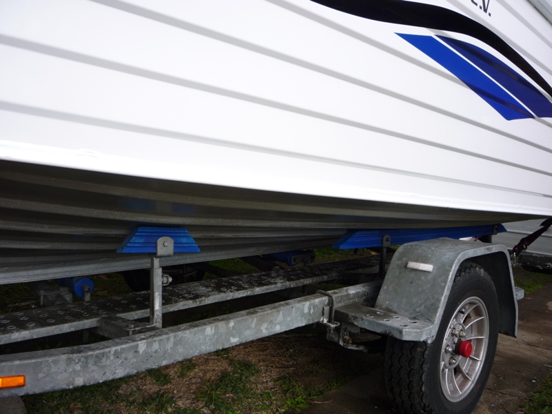 How to adjust my boat trailer Boating Fishraider